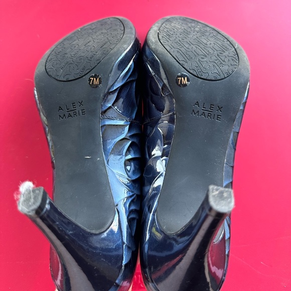 Alex Marie Floral Heels - Picture 4 of 4